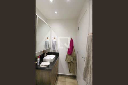 Banheiro de apartamento à venda com 1 quarto, 32m² em Vila Graciosa, São Paulo