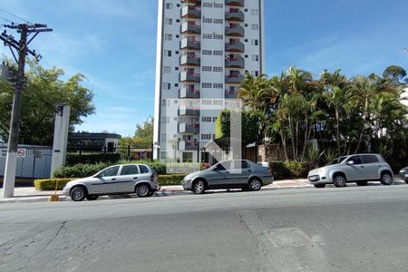 Apartamento à venda com 70m², 3 quartos e 1 vagaFachada e Portaria