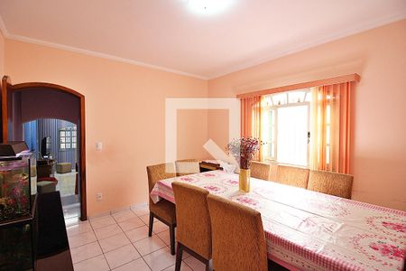 Casa à venda com 216m², 3 quartos e 2 vagasSala de Jantar