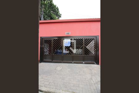 Casa à venda com 216m², 3 quartos e 2 vagasFachada