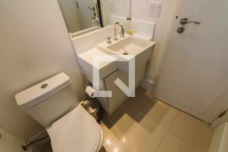 Apartamento à venda com 300m², 3 quartos e 5 vagasBanheiro da Suíte 2