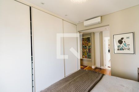 Apartamento à venda com 300m², 3 quartos e 5 vagasSuíte 1
