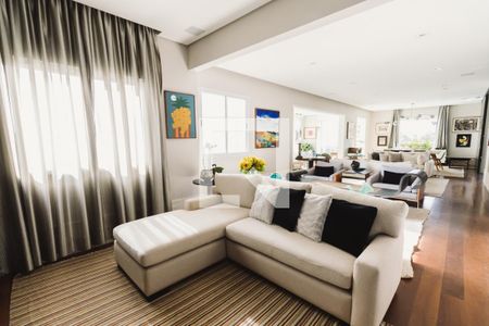 Apartamento à venda com 300m², 3 quartos e 5 vagasSala