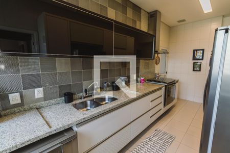 Apartamento à venda com 300m², 3 quartos e 5 vagasCozinha