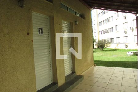 Área comum - Banheiros de apartamento para alugar com 2 quartos, 52m² em Inhoaíba, Rio de Janeiro