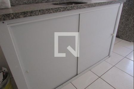 Apartamento para alugar com 52m², 2 quartos e 1 vagaCozinha - Armário
