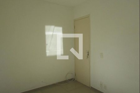 Quarto 2 de apartamento para alugar com 2 quartos, 52m² em Inhoaíba, Rio de Janeiro