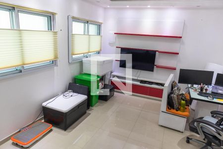 Sala de casa de condomínio à venda com 2 quartos, 110m² em Vila Mazzei, São Paulo