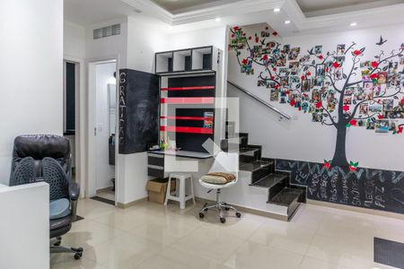 Sala de casa de condomínio à venda com 2 quartos, 110m² em Vila Mazzei, São Paulo