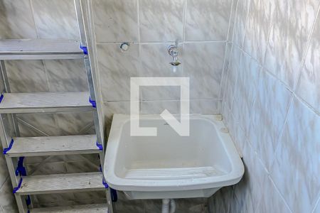 Apartamento para alugar com 50m², 2 quartos e sem vagaDetalhe Lavanderia