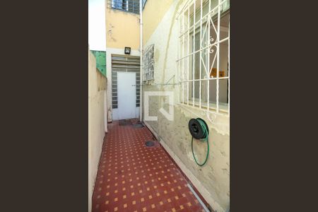 Casa para alugar com 80m², 2 quartos e 1 vaga Casa para alugar com 80m², 2 quartos e 1 vagaQuintal