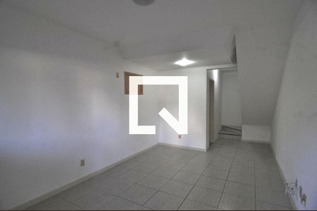 Sala de casa de condomínio para alugar com 3 quartos, 107m² em Anil, Rio de Janeiro