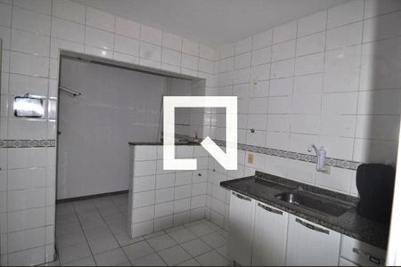Casa de condomínio para alugar com 107m², 3 quartos e 1 vaga Casa de condomínio para alugar com 107m², 3 quartos e 1 vagaCozinha - Armarios