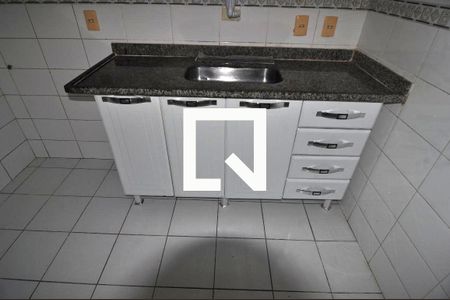Casa de condomínio para alugar com 107m², 3 quartos e 1 vaga Casa de condomínio para alugar com 107m², 3 quartos e 1 vagaCozinha - Armarios
