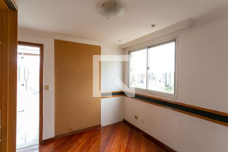 Apartamento para alugar com 190m², 4 quartos e 3 vagas Apartamento para alugar com 190m², 4 quartos e 3 vagasQuarto 4