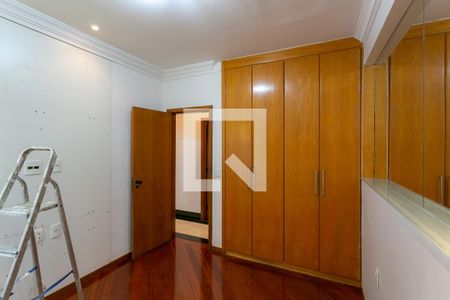 Apartamento para alugar com 190m², 4 quartos e 3 vagas Apartamento para alugar com 190m², 4 quartos e 3 vagasQuarto 2