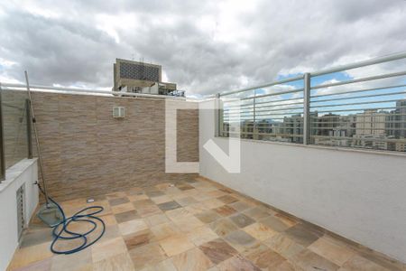 Apartamento para alugar com 190m², 4 quartos e 3 vagas Apartamento para alugar com 190m², 4 quartos e 3 vagasÁrea Externa