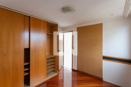 Apartamento para alugar com 190m², 4 quartos e 3 vagas Apartamento para alugar com 190m², 4 quartos e 3 vagasQuarto 4