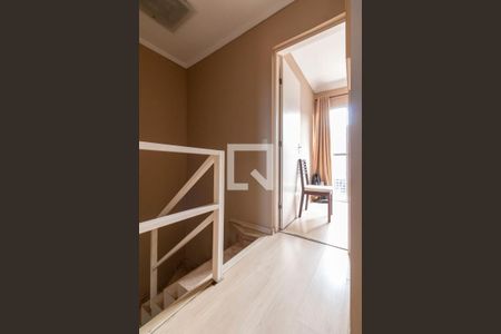 Corredor de casa de condomínio à venda com 2 quartos, 75m² em Itaquera, São Paulo