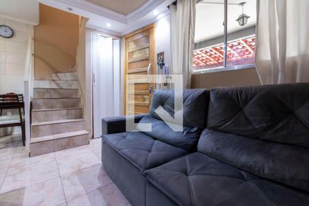 Sala de casa de condomínio à venda com 2 quartos, 75m² em Itaquera, São Paulo