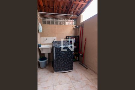 Casa de condomínio à venda com 75m², 2 quartos e 2 vagas Casa de condomínio à venda com 75m², 2 quartos e 2 vagasÁrea de Serviço