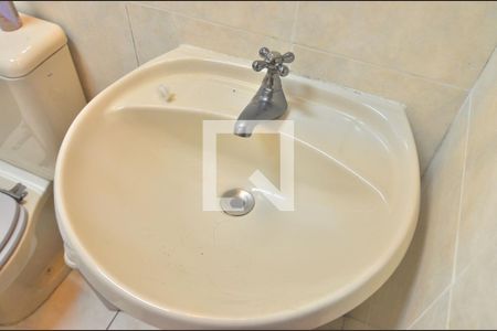 Casa à venda com 340m², 5 quartos e 2 vagasBanheiro