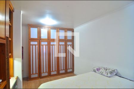 Casa à venda com 340m², 5 quartos e 2 vagasQuarto 2