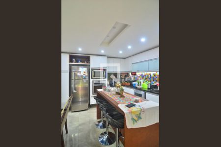 Casa à venda com 340m², 5 quartos e 2 vagasCozinha