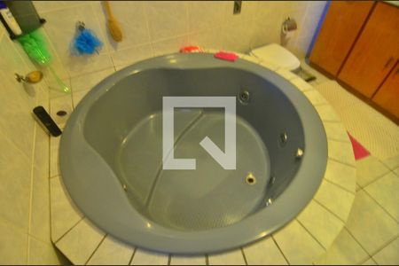 Casa à venda com 340m², 5 quartos e 2 vagasBanheiro Suíte