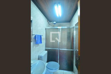 Casa à venda com 340m², 5 quartos e 2 vagasBanheiro