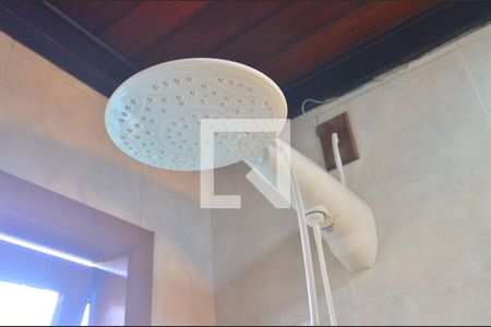 Casa à venda com 340m², 5 quartos e 2 vagasBanheiro