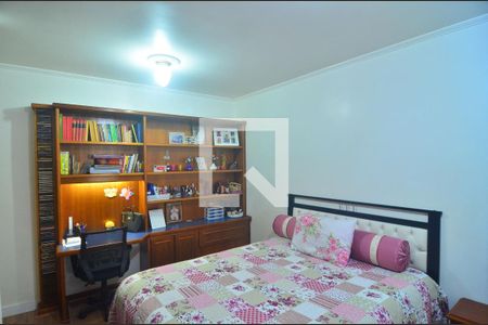 Casa à venda com 340m², 5 quartos e 2 vagasQuarto 4