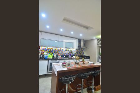 Casa à venda com 340m², 5 quartos e 2 vagasCozinha