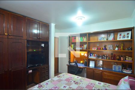 Casa à venda com 340m², 5 quartos e 2 vagasQuarto 4