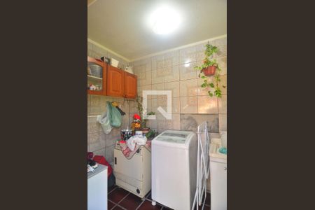 Casa à venda com 340m², 5 quartos e 2 vagasÁrea de serviço