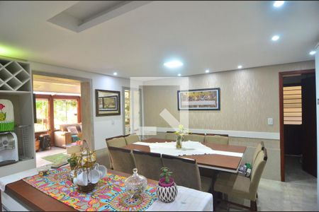 Casa à venda com 340m², 5 quartos e 2 vagasCozinha