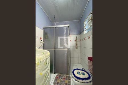 Casa à venda com 120m², 3 quartos e 1 vagaBanheiro