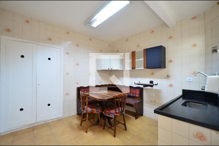 Apartamento à venda com 80m², 2 quartos e sem vagaCozinha