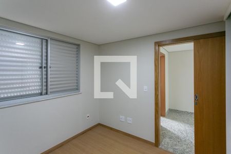 Quarto 1 de apartamento para alugar com 2 quartos, 70m² em Santa Efigênia, Belo Horizonte