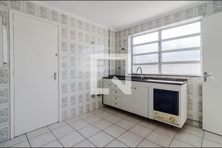 Apartamento para alugar com 100m², 2 quartos e 1 vaga Apartamento para alugar com 100m², 2 quartos e 1 vagaCozinha
