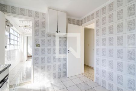 Apartamento para alugar com 100m², 2 quartos e 1 vaga Apartamento para alugar com 100m², 2 quartos e 1 vagaCozinha