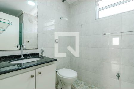 Apartamento para alugar com 100m², 2 quartos e 1 vaga Apartamento para alugar com 100m², 2 quartos e 1 vagaBanheiro