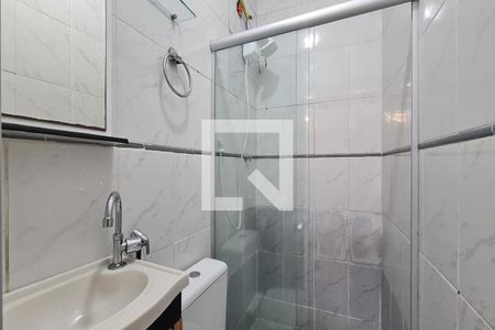 Banheiro de casa para alugar com 1 quarto, 45m² em Quintino Bocaiuva, Rio de Janeiro
