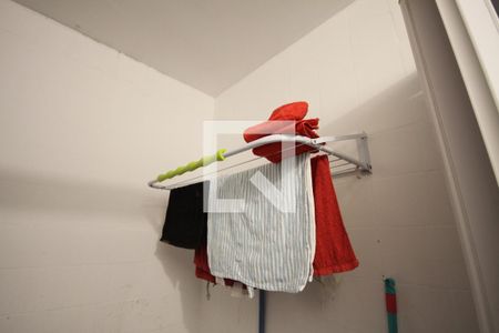 Casa à venda com 220m², 4 quartos e 1 vagaÁrea de Serviço