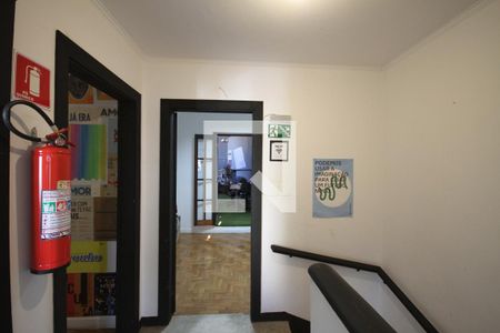 Casa à venda com 220m², 4 quartos e 1 vagaCorredor