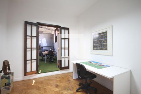 Casa à venda com 220m², 4 quartos e 1 vagaQuarto 3