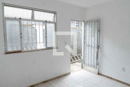 Sala de casa para alugar com 2 quartos, 55m² em Barreto, Niterói