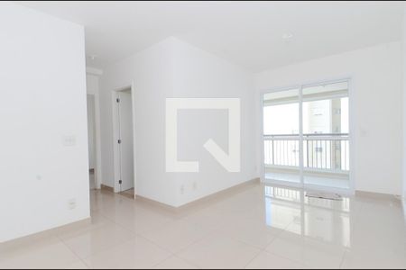 Sala de apartamento para alugar com 2 quartos, 68m² em Jardim Flor da Montanha, Guarulhos
