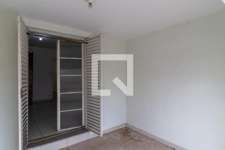 Casa à venda com 140m², 2 quartos e 2 vagasVaranda da Suíte