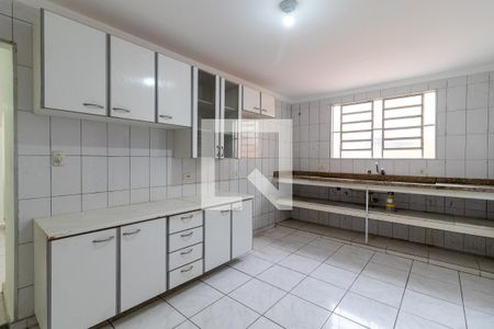 Casa à venda com 140m², 2 quartos e 2 vagasCozinha